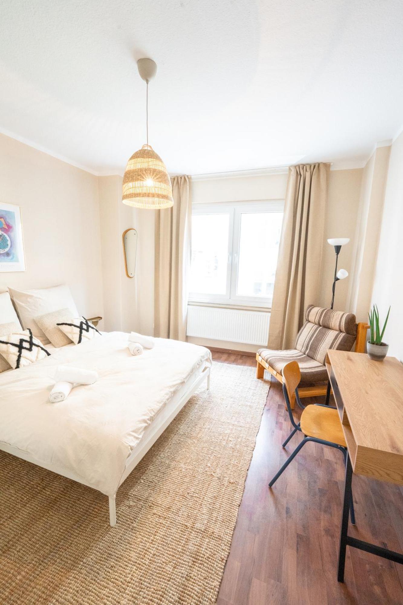 -Super Zentrales Zimmer- Direkt An Der Lutter! Bielefeld Luaran gambar